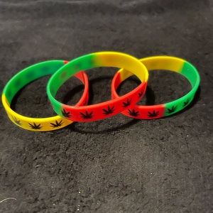 3Pcs 420 Silicone Wrist Bands  🇯🇲